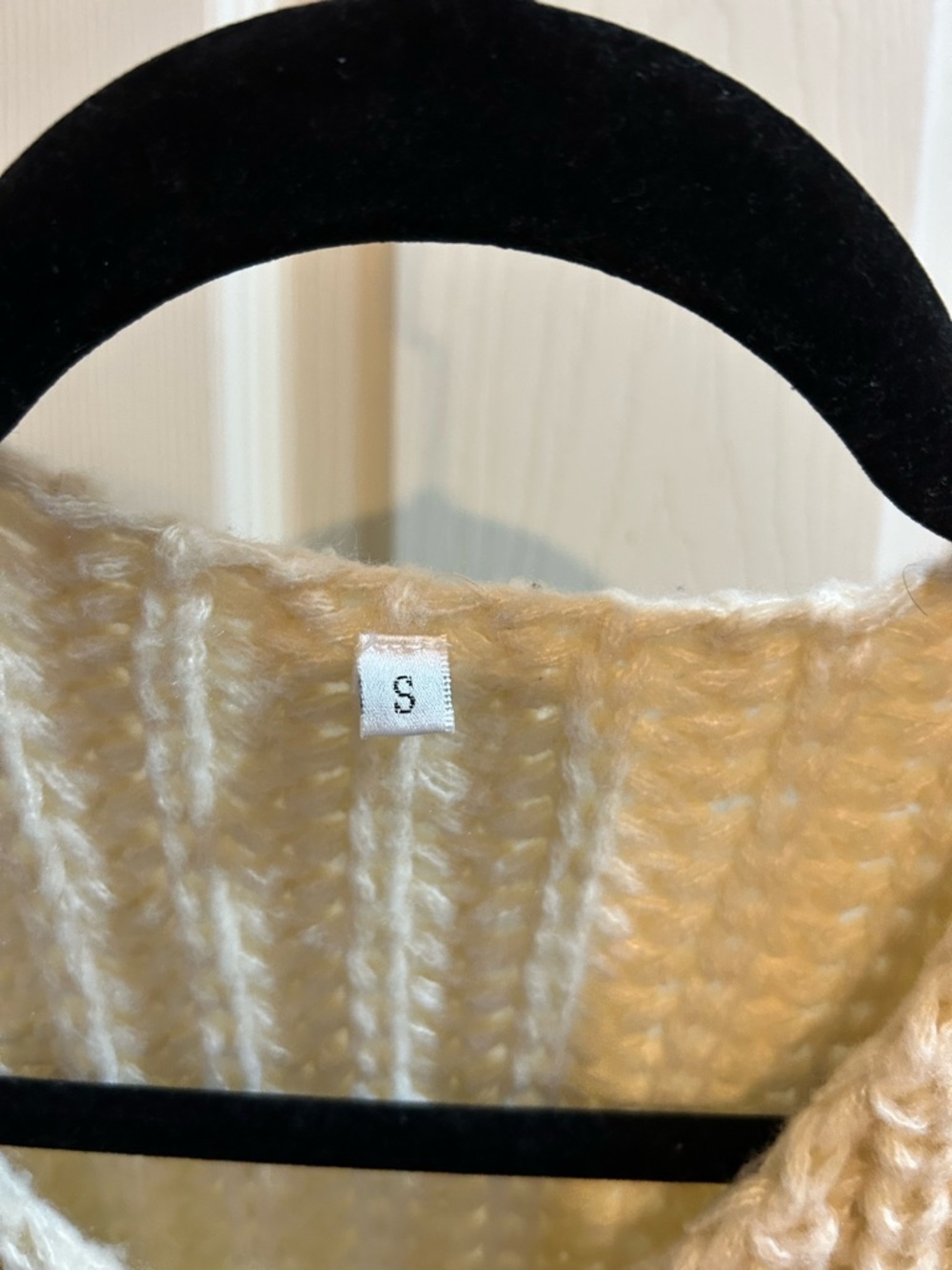 Chunky Cream Knit Pocket Vest with Gold Buttons - Picture 4 of 4